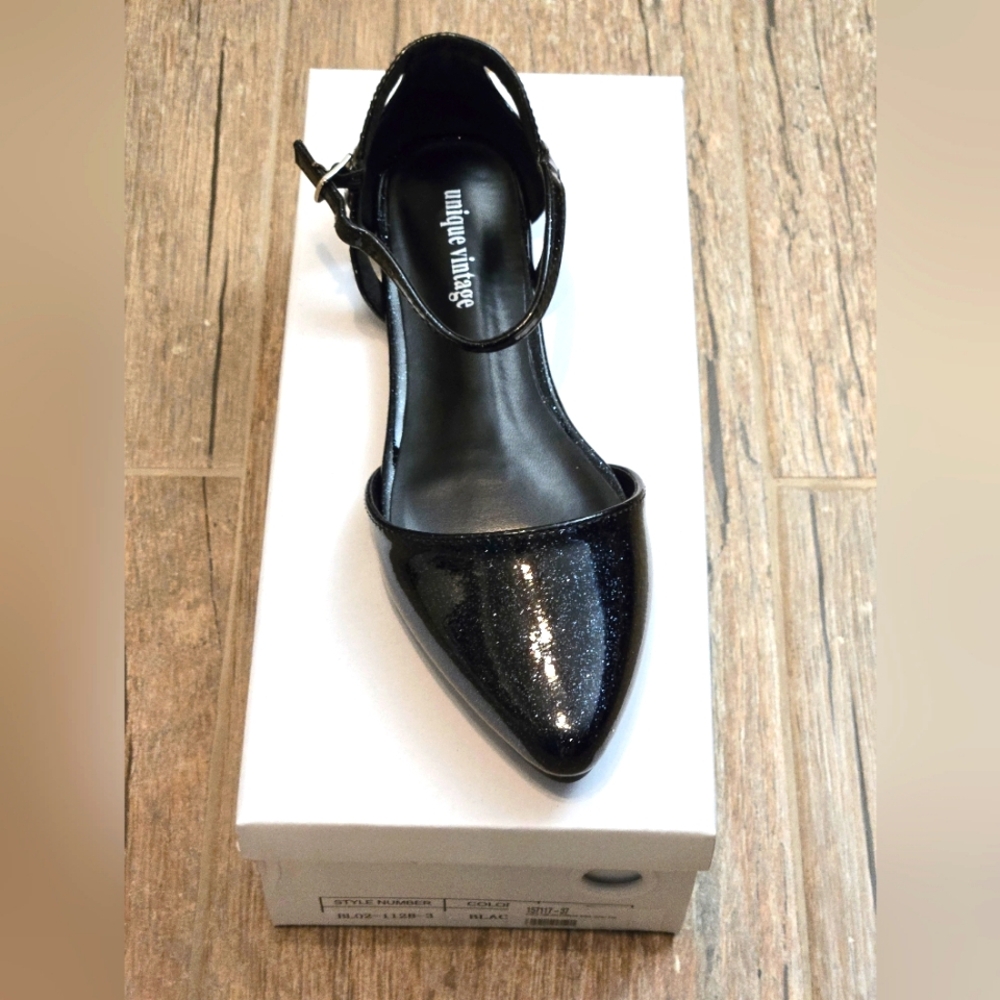 NEW, Unique Vintage Black Glitter Libby Flats, size 6/37